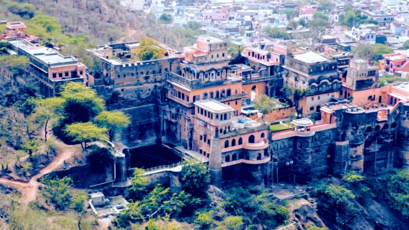 Alwar Tourism: Places to Visit in Rajasthan