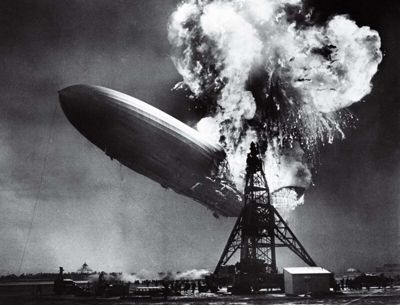 1937-The-Hindenburg-Disaster