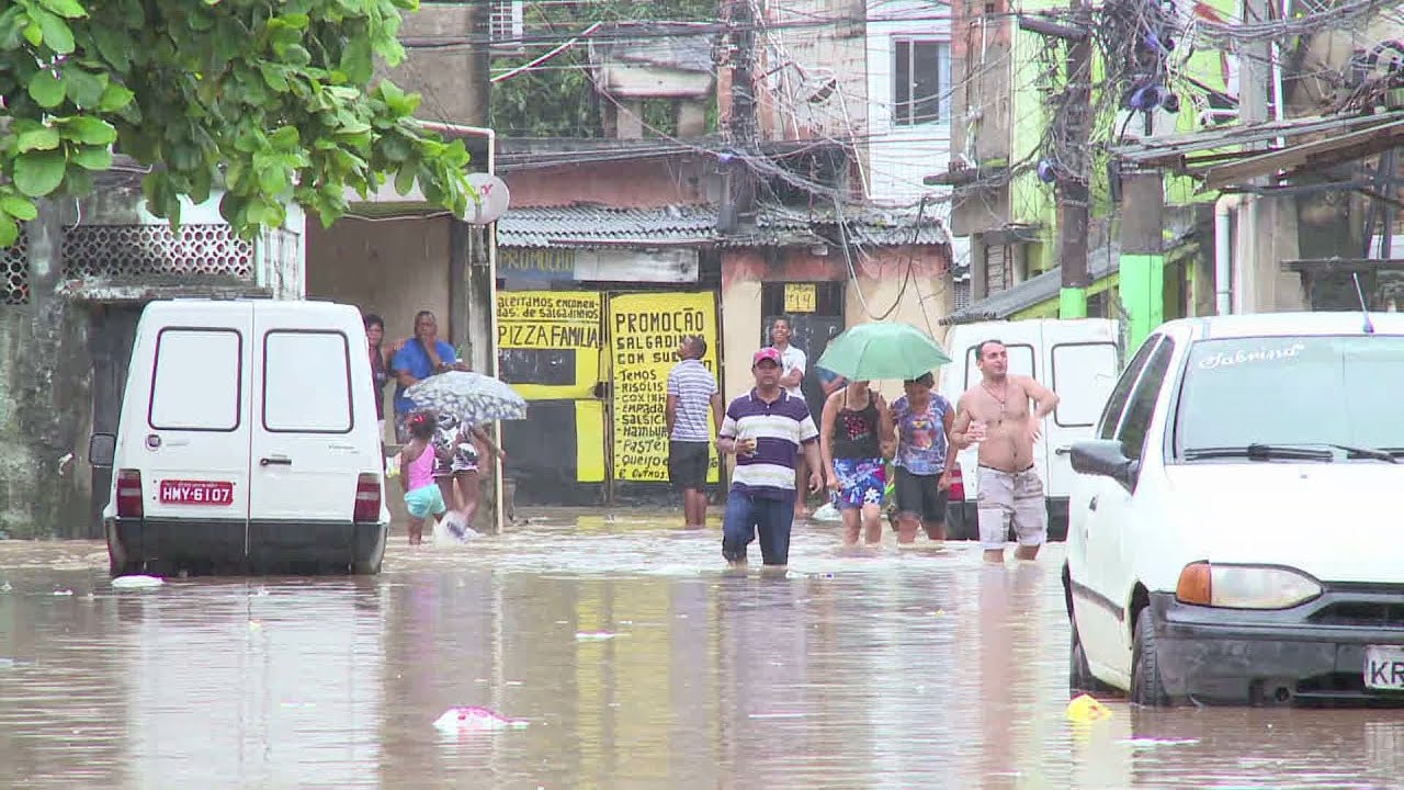 Brazil’s Water and Waste Warriors: Women Leading the Fight for Clean Water and Sanitation