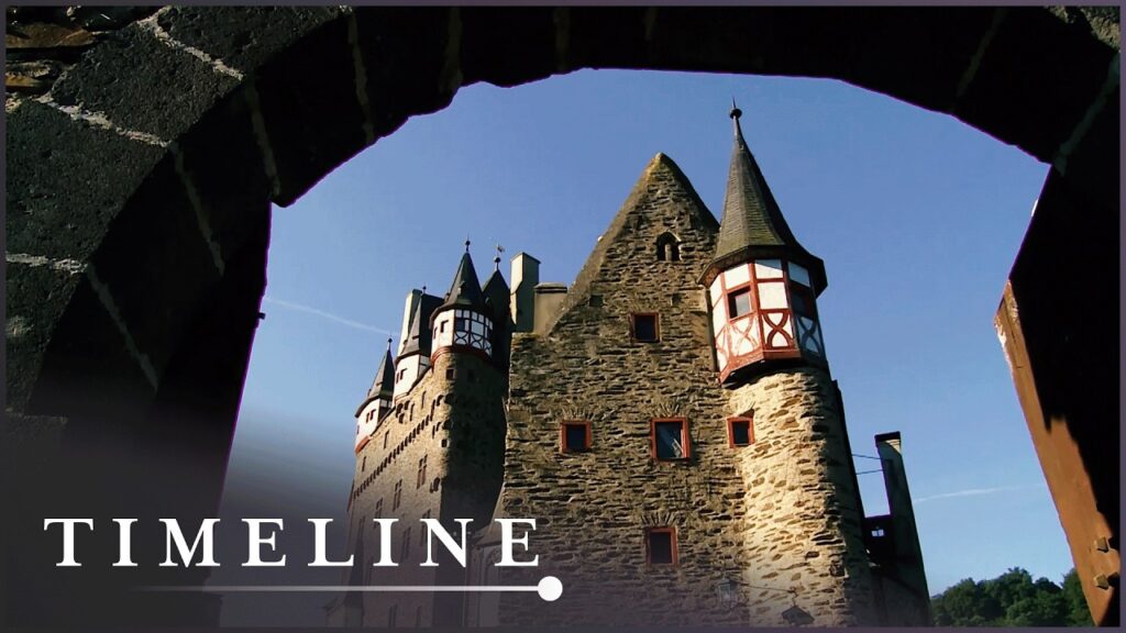 From Fort to Palace: The Fall of Medieval Military Fortresses and the Rise of Regal Splendor From Fort to Palace: The Fall of Medieval Military Fortresses and the Rise of Regal Splendor